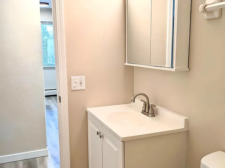 1067 Van Dyke St — Photo 58