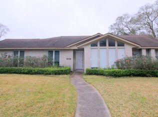 5115 Yarwell Dr, Houston, TX 77096