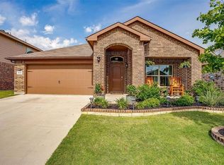 6929 Helm Ln, Fort Worth, TX 76179