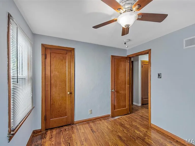 3319 Eminence Blvd — Photo 19