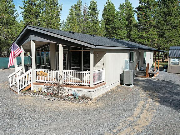 2nd image of 53414 Brooktrout Ct