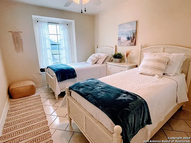 15126 Barataria Dr — Photo 11