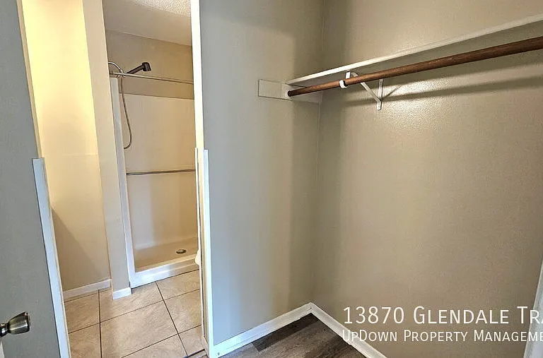 13870 Glendale Trl — Photo 8