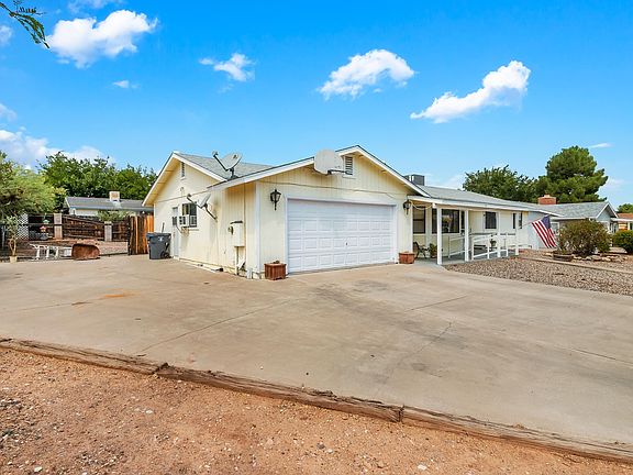 2nd image of 1230 S Settlers Cir
