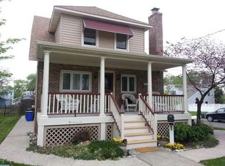 39 E Beechwood Ave, Oaklyn, NJ 08107