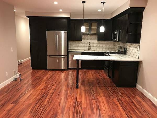 1st image of 2145 45th Ave #1