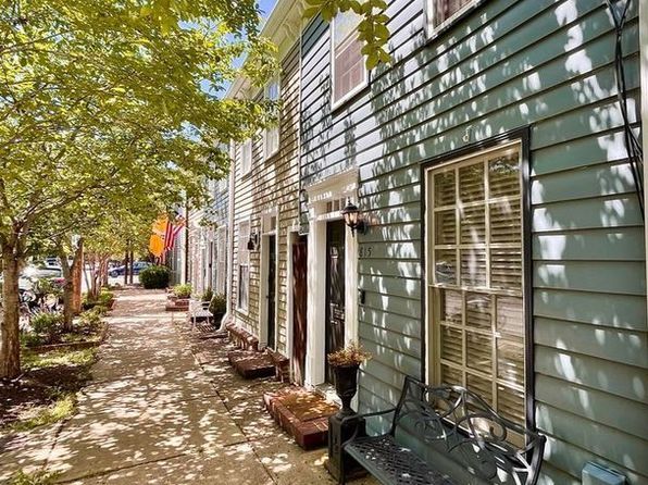 815 Oronoco St