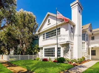 1728 Lake St, Huntington Beach, CA 92648