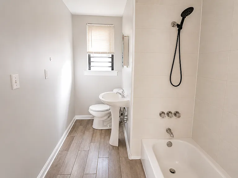 58-60 Clinton Pl #2B — Photo 4