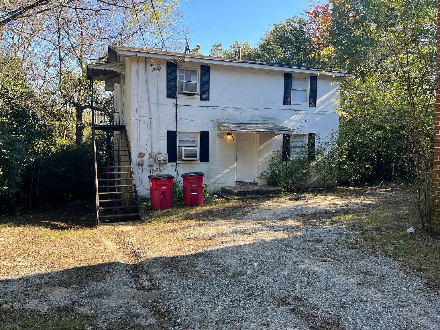 2 bed, 835 sqft, $650 — Photo 1
