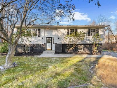 7 Lakeview Drive, Yorktown Heights, NY, 10598