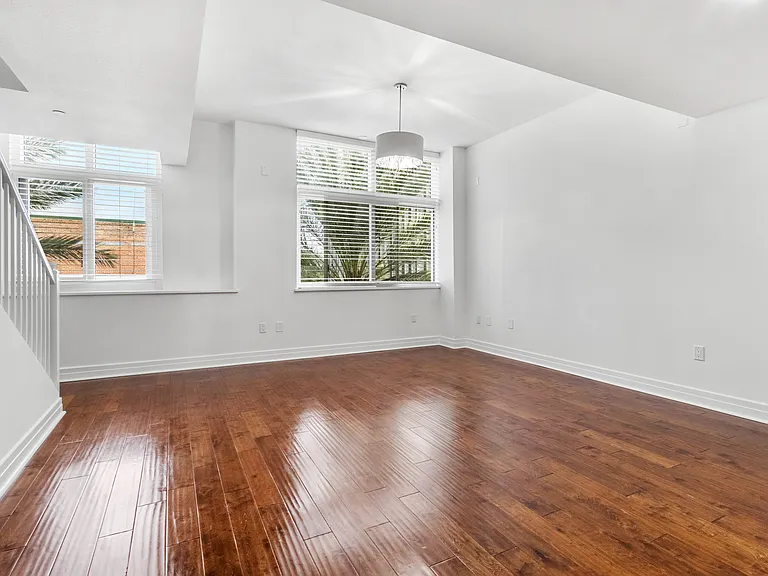 331 Cleveland St #315 — Photo 2