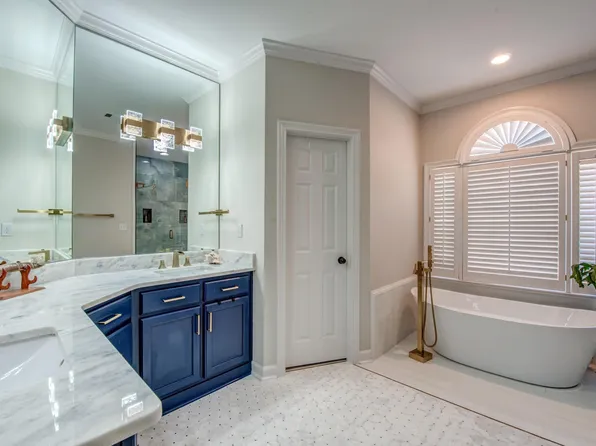 9401 Canabridge Dr, Lakeland, TN 38002