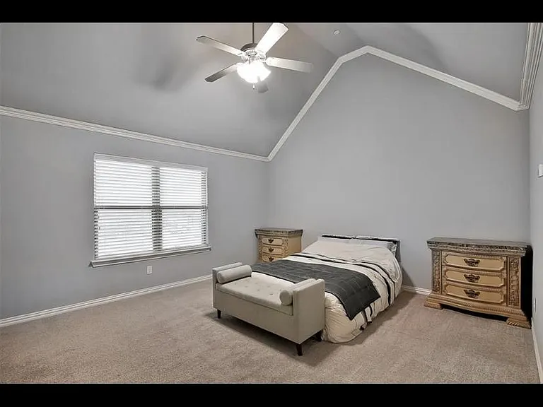 4225 Blackjack Oak Dr — Photo 20
