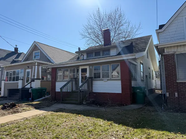 1914 W Laura Ave, West Peoria, IL 61604