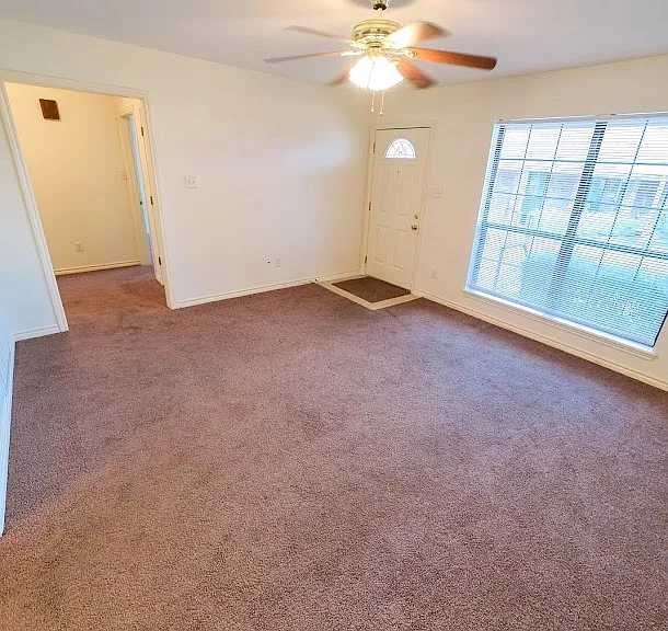 640 Canada St #2 — Photo 2
