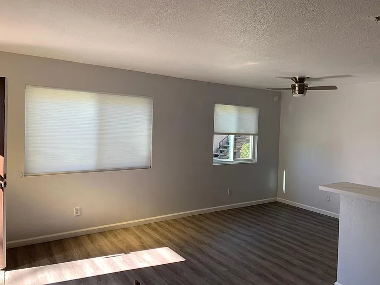 9860 Buena Vista Ave — Photo 8