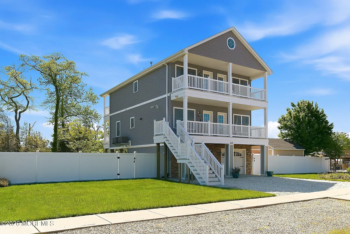 Building Photo - 632 Drum Point Rd