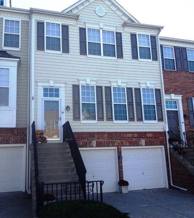 2nd image of 48 Charter Oak Ct