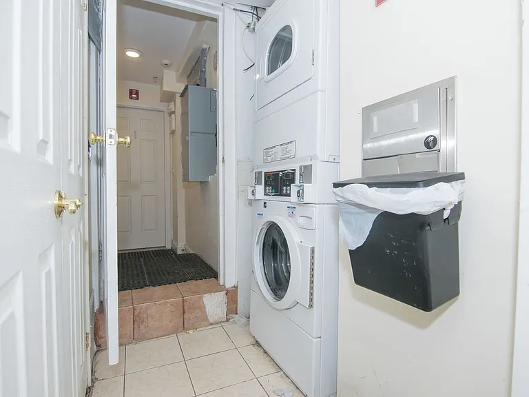 1805 Beacon St #2B — Photo 9