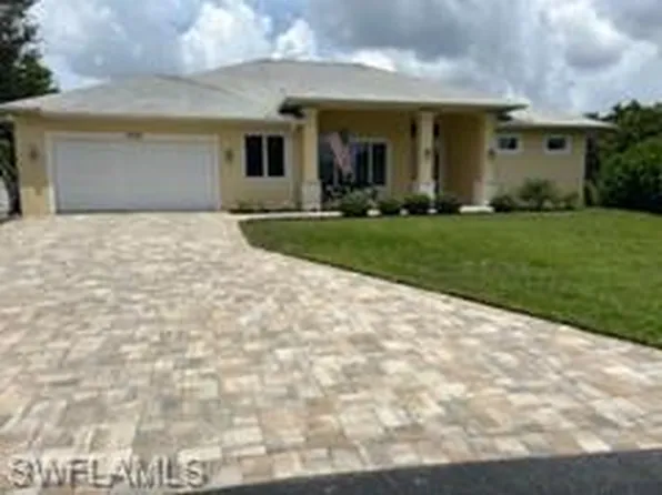 6724 Willow Lake CIR, FORT MYERS, FL 33966