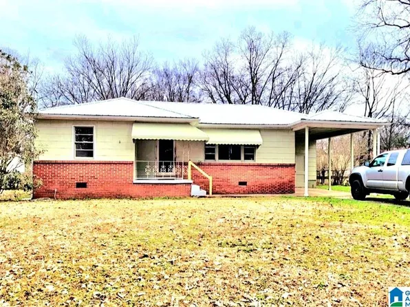 700 Coleman Dr, Talladega, AL 35160