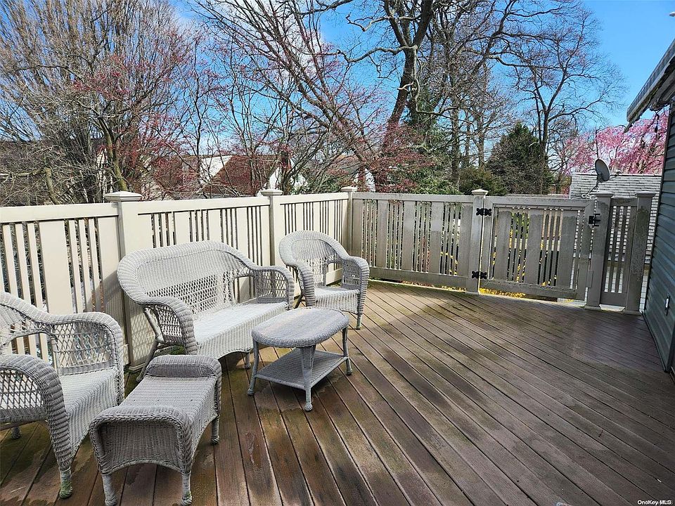 1st image of 172 Beachview Street
