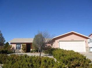 3209 Sue Cir SE, Rio Rancho, NM 87124