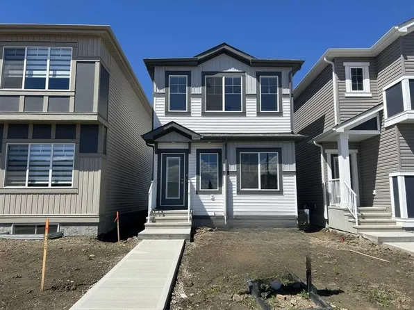 163 E Lincoln Cres, Rural Red Deer County, AB T4E 3E5