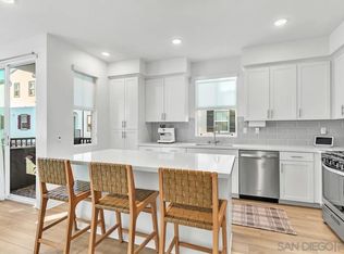 455 Atlas Gln, Escondido, CA 92025