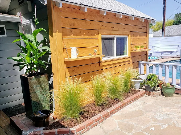 11905 Hartsook St — Photo 30