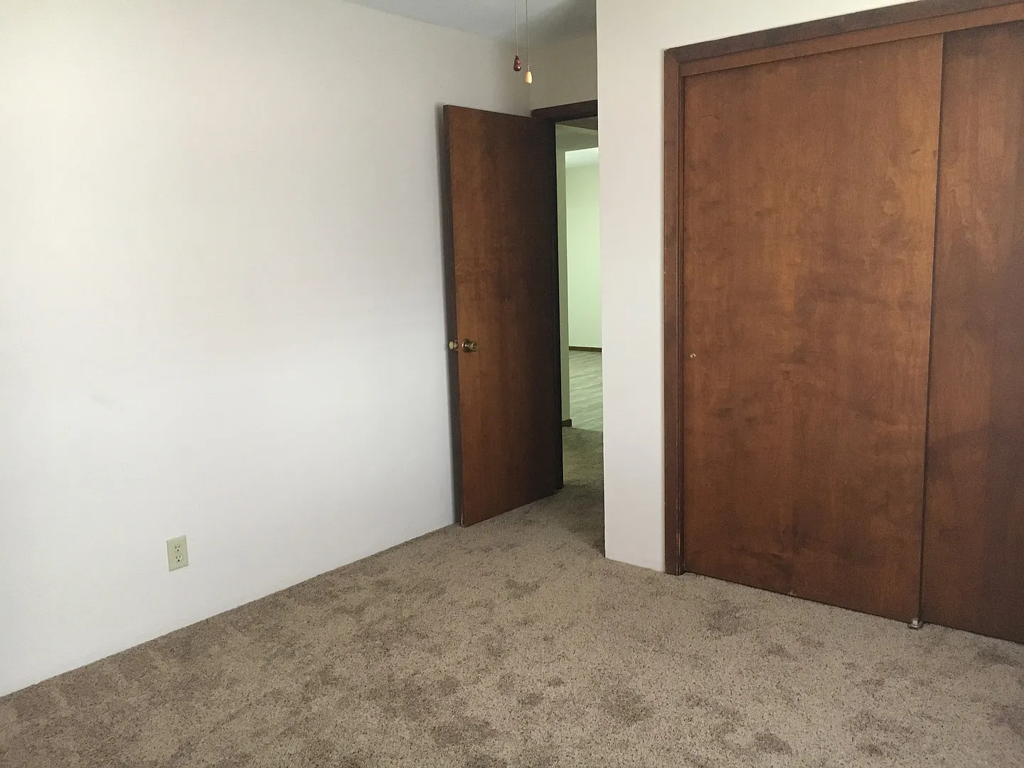 Brown Apts So. 26th St. — Photo 4