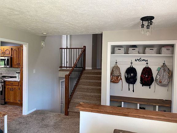 4th image of 1429 Eastridge Ave