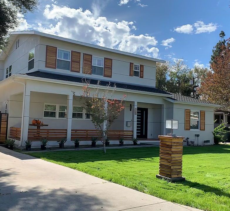1st image of 112 W Forest Ave