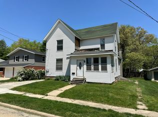 106 Prospect St, Morrison, IL 61270