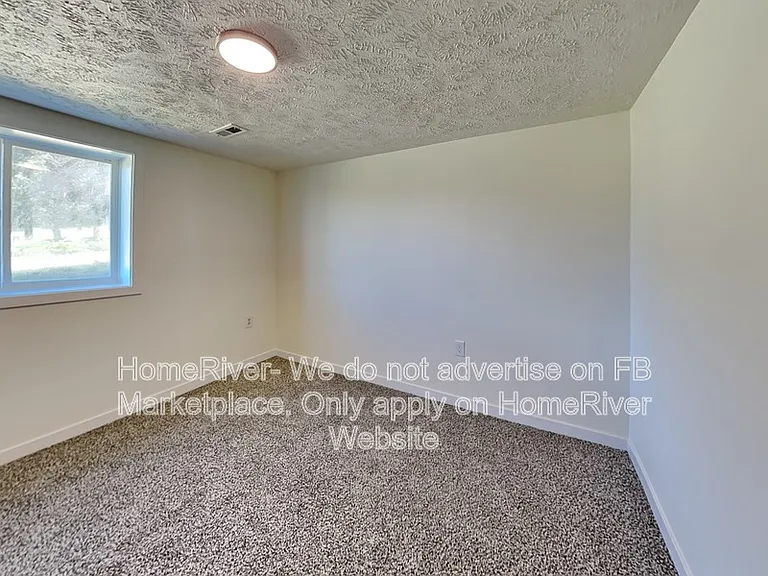 4708 S Glenrose Rd — Photo 13