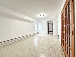 164 Ridge St FLOOR 1, Newark, NJ 07104