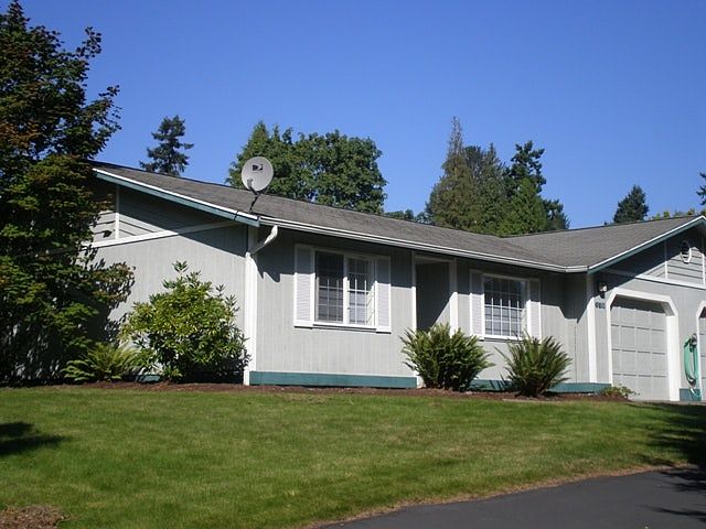 1st image of 6511 5th St NE