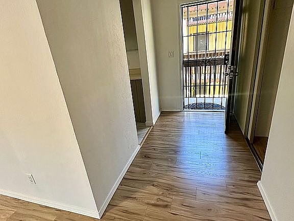 4th image of 1060 Oak Grove Rd APT 37