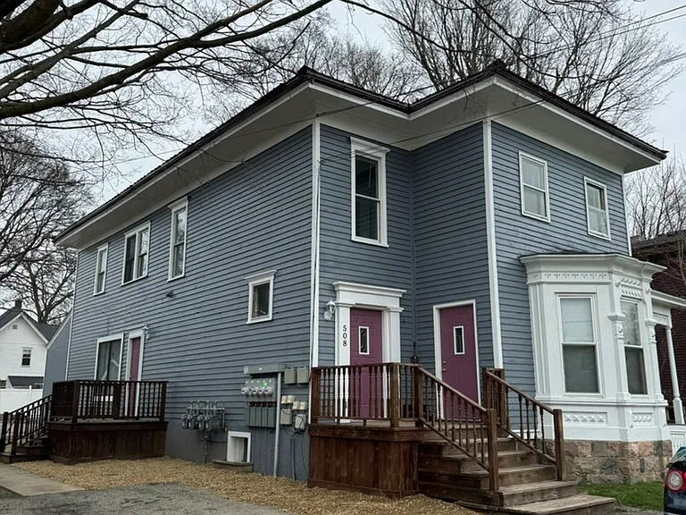508 W Michigan Ave #B — Photo 1