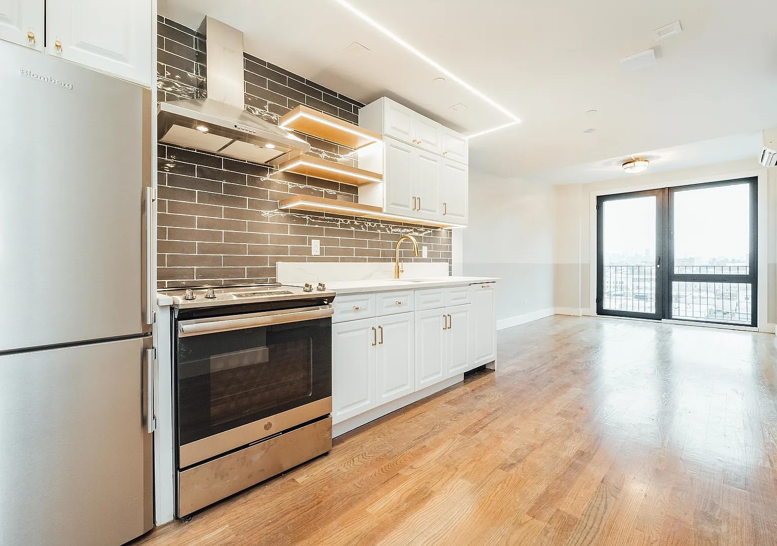 115 Stanwix Street — Photo 1