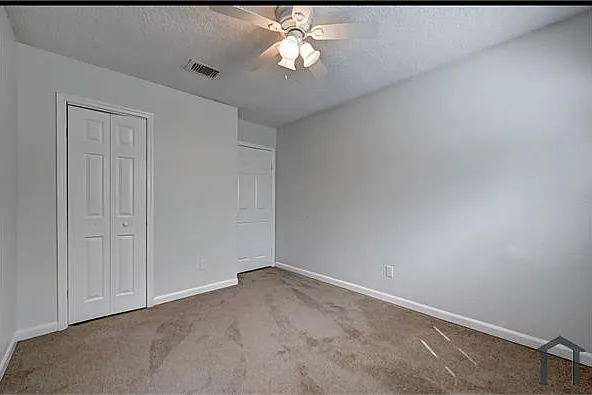 20135 Timber Forest Dr — Photo 3