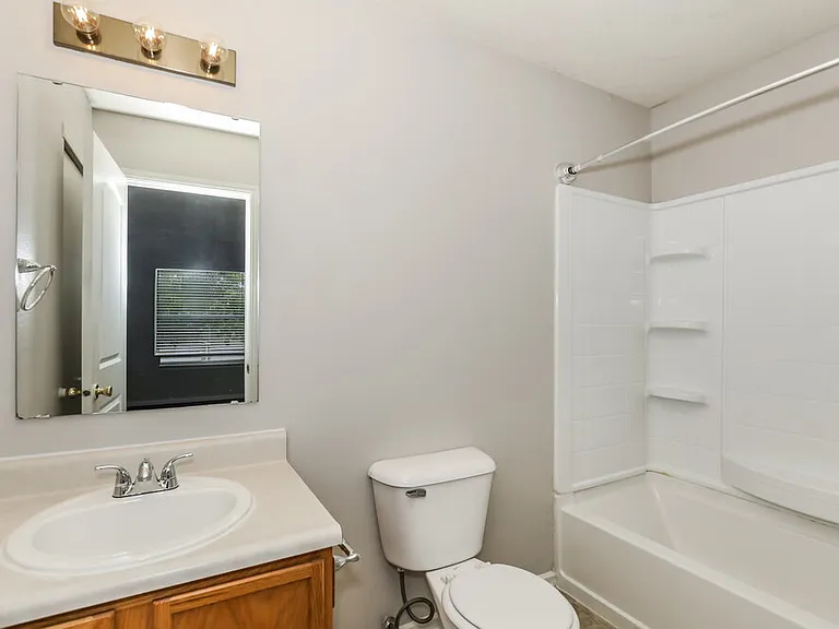 2371 Summerwood Ln — Photo 14