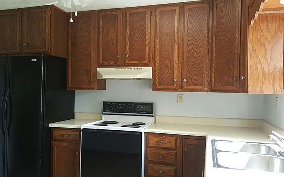 4th image of 1264 Nelson Dr