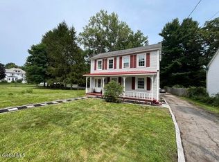 957 Main Street, Clifton Park, NY 12065
