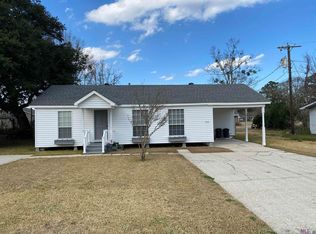 310 E City Park St, Gonzales, LA 70737