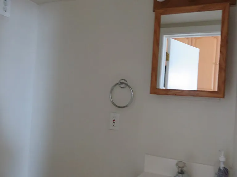 229 Pine St — Photo 13