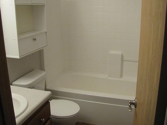 5th image of 2629 Bristlecone Dr