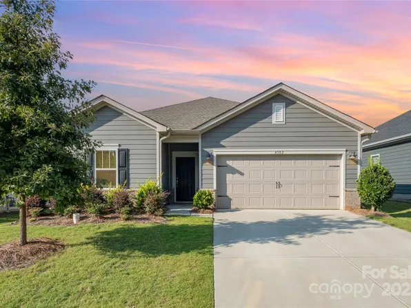 4502 Bright Rd, Charlotte, NC 28214