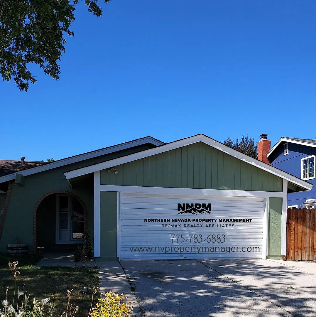 Wonderful Home In Donner Springs — Photo 1